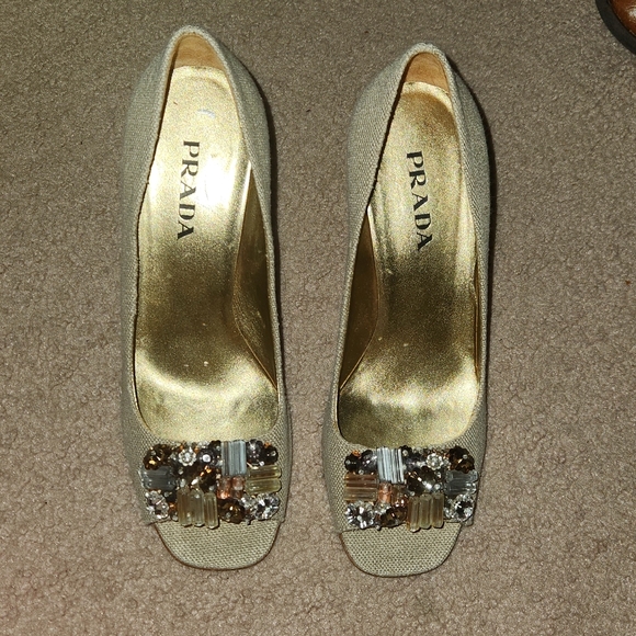 PRADA heels - Picture 1 of 4